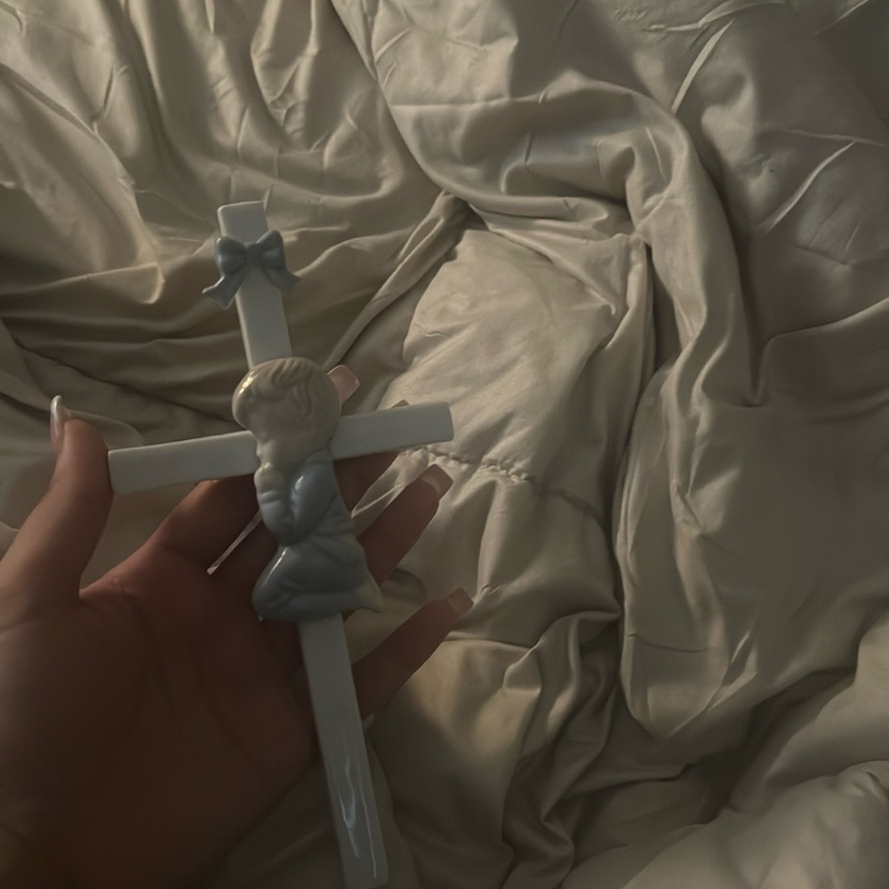 Cross
